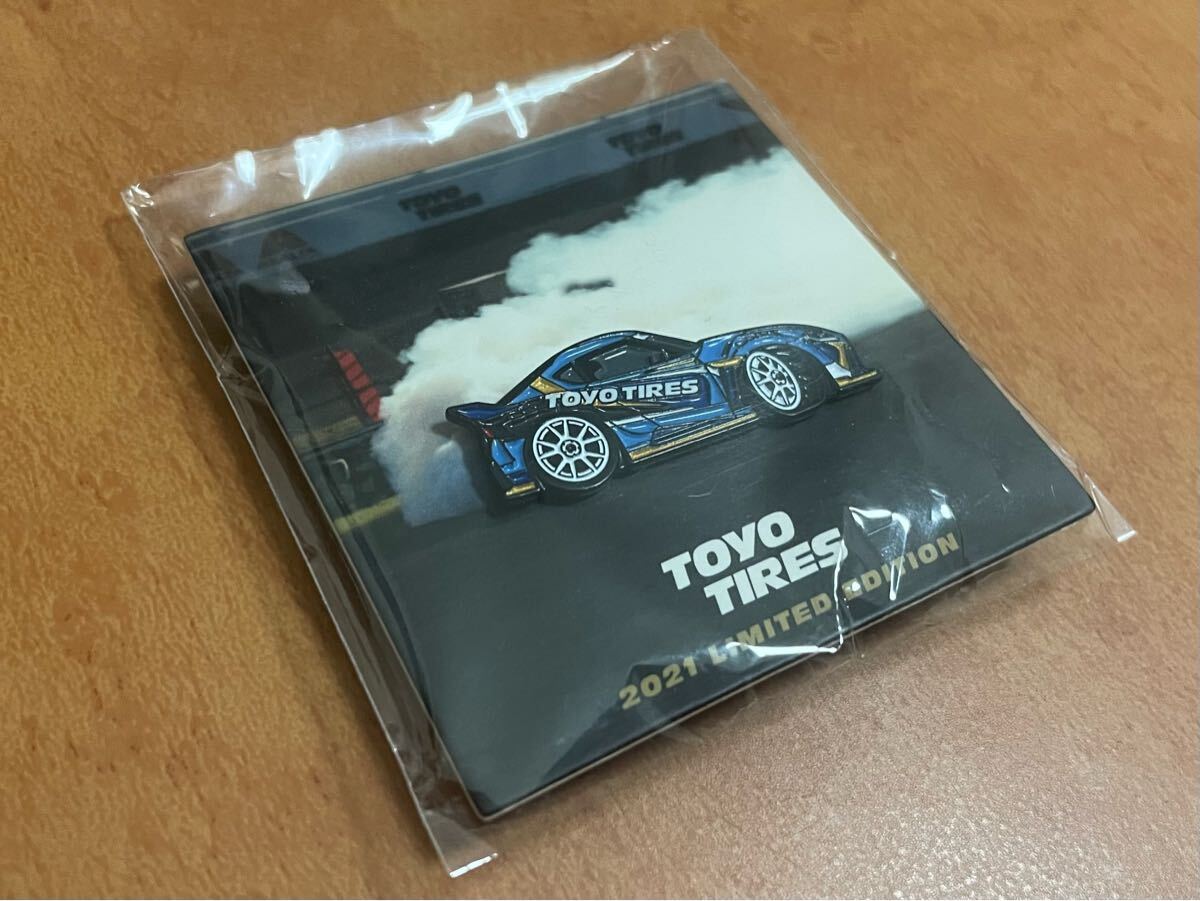 【限定 新品 未開封】希少 Leen Customs ピンバッジ TOYOTIRES トーヨータイヤ ドリフト D1 トヨタ GRスープラ 2021 Limited グッズ ファン_画像2