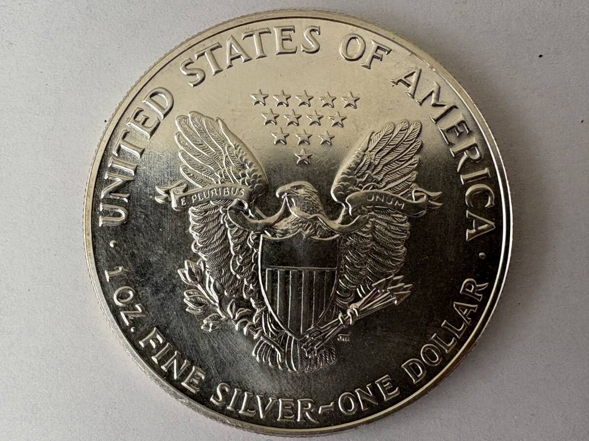 1987 アメリカ イーグル銀貨1オンス(41mmクリアケース付き) 新品