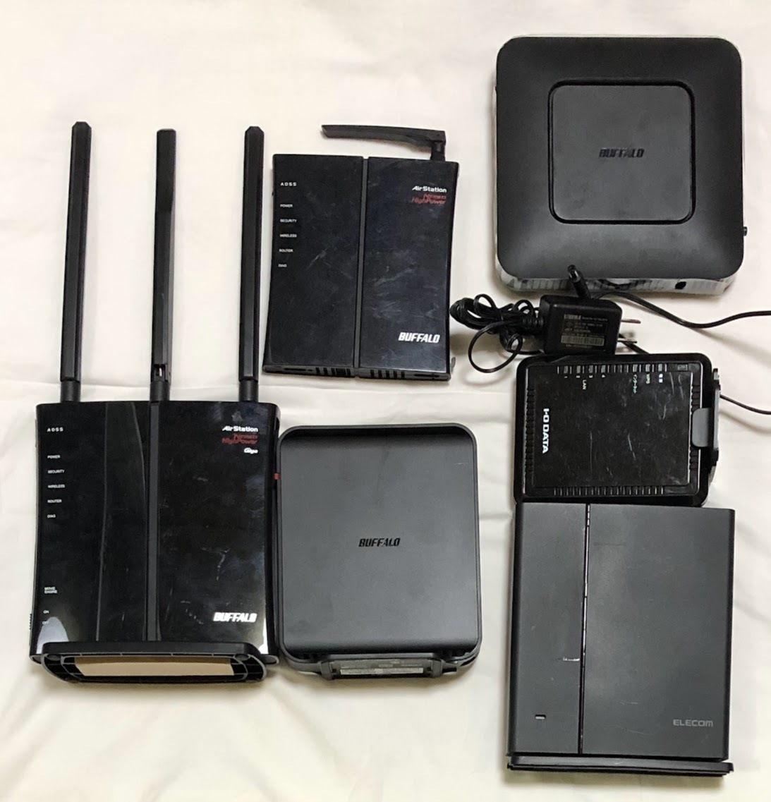 【ジャンク】 ルーター 6點 / バッファロー WSR-1800AX4 WHR-HP-G300N WHR-1166DHP4 WZR-450HP / I-O DATA WN-G300R3 他 【説明必読】