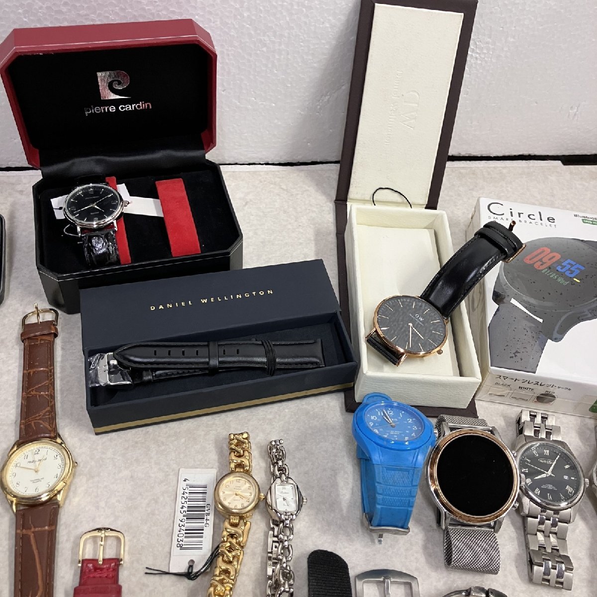 ○ブランド腕時計 大量まとめ売り 100点 SEIKO/CASIO/CITIZEN/G ○ブランド腕時計 大量まとめ売り 100点 SEIKO/CASIO/CITIZEN/G