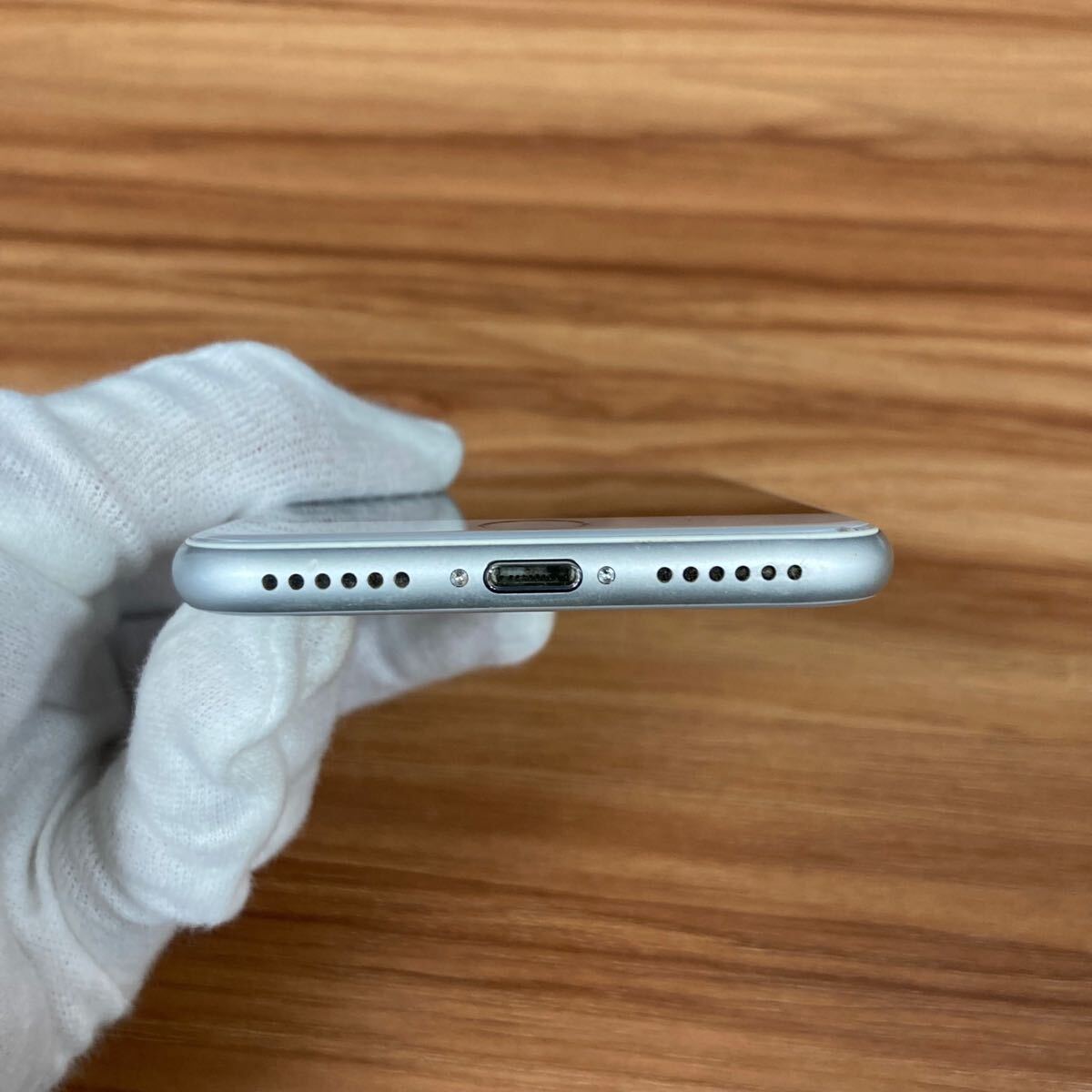 ♪【売り切り】Apple アップル SoftBank iPhone8 ホワイト 256GB ♪【売り切り】Apple アップル SoftBank iPhone8 ホワイト 256GB