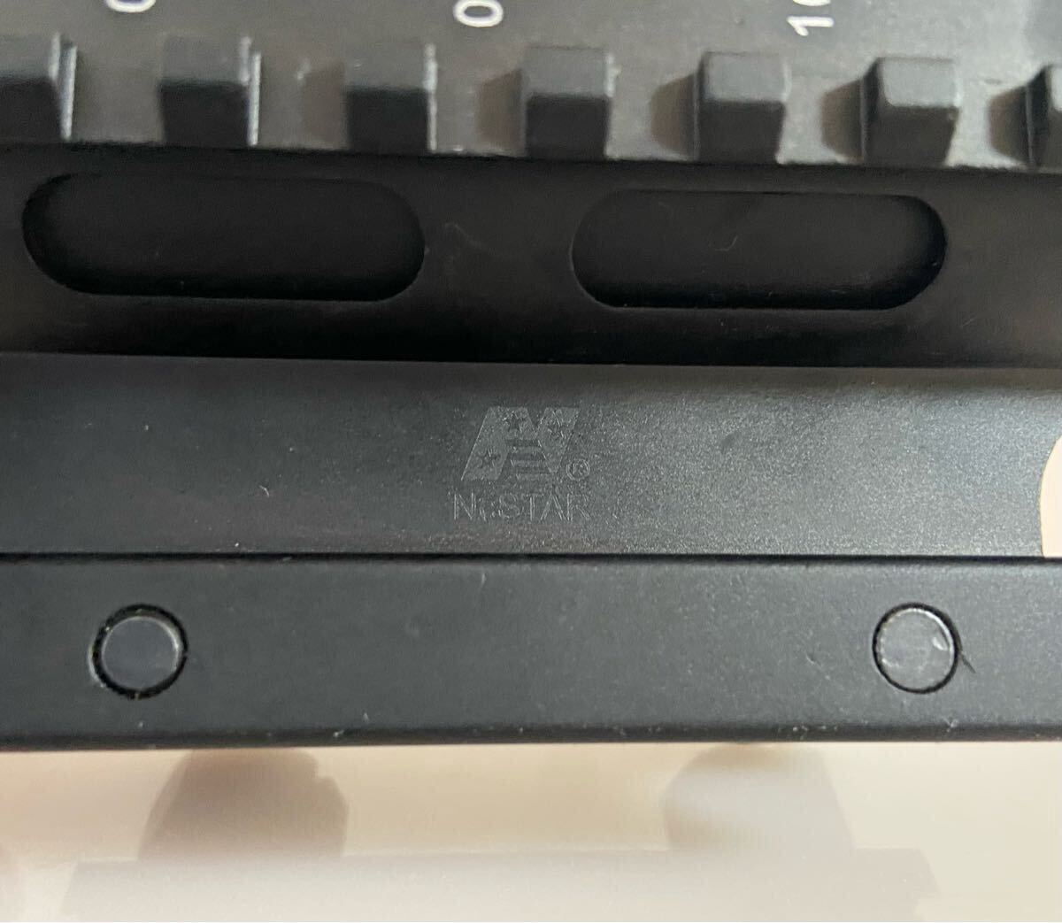 実物 NcSTAR 3Rail Sighting System 4×32 スコープ