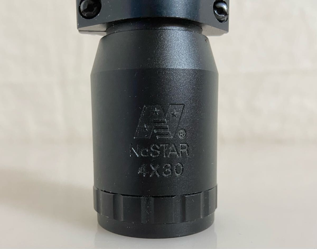 実物 NcSTAR Compact 4×30 ライフルスコープ