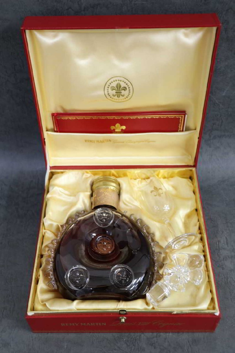 1円~【古酒 未開栓】レミーマルタン ルイ13世 金キャップ 1円~【古酒 未開栓】レミーマルタン ルイ13世 金キャップ