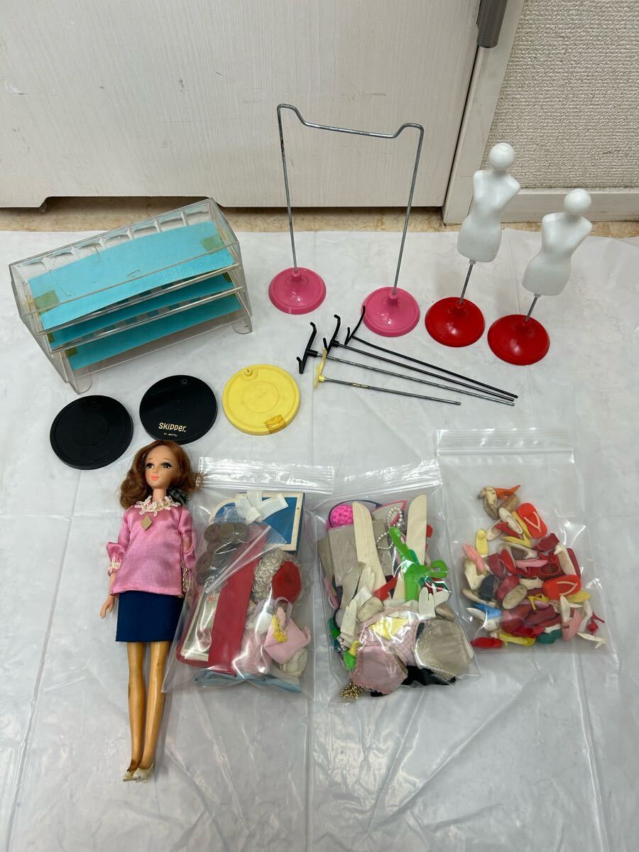 ST0425 TAKARA/タカラ 初代リカちゃん ママの洋裁店セット ママ ST0425 TAKARA/タカラ 初代リカちゃん ママの洋裁店セット ママ