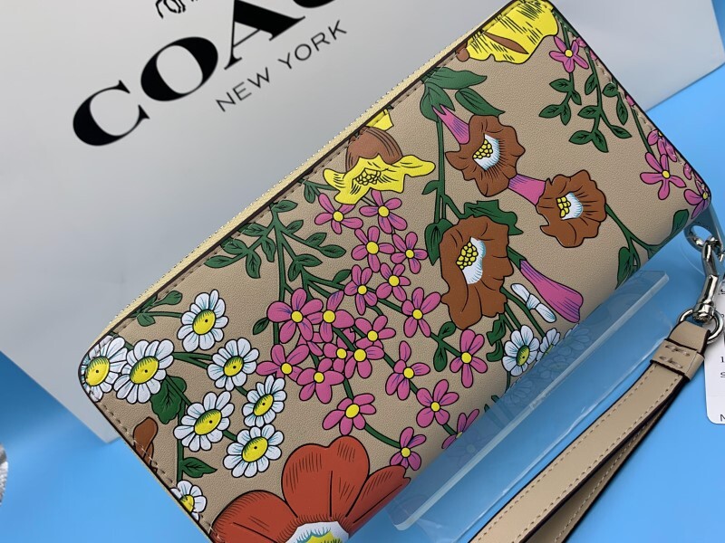 コーチ 財布 COACH 長財布 レディース ウォレット フローラル 花 コーチ 財布 COACH 長財布 レディース ウォレット フローラル 花