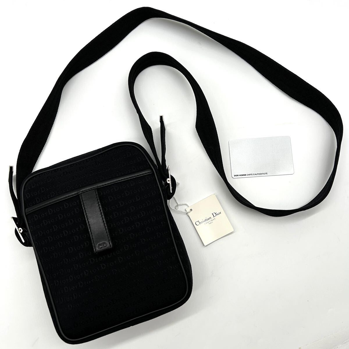 未使用品 DIOR HOMME ディオールオム ショルダーバッグ 未使用品 DIOR HOMME ディオールオム ショルダーバッグ