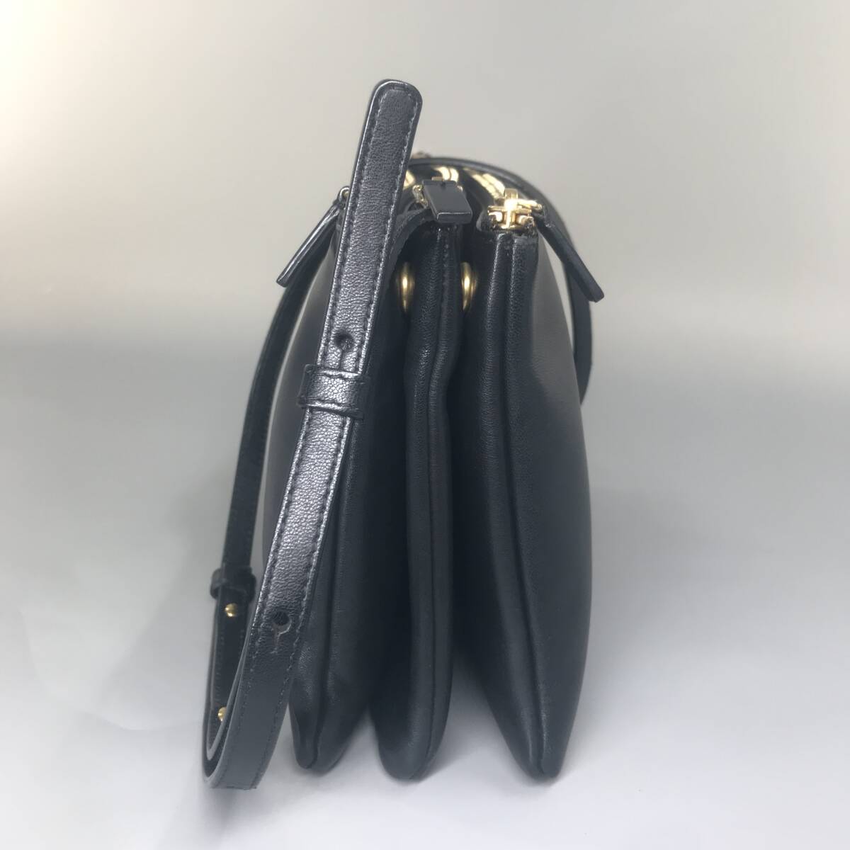 美品】CELINE/セリーヌ トリオスモール ショルダーバッグ 美品】CELINE/セリーヌ トリオスモール ショルダーバッグ
