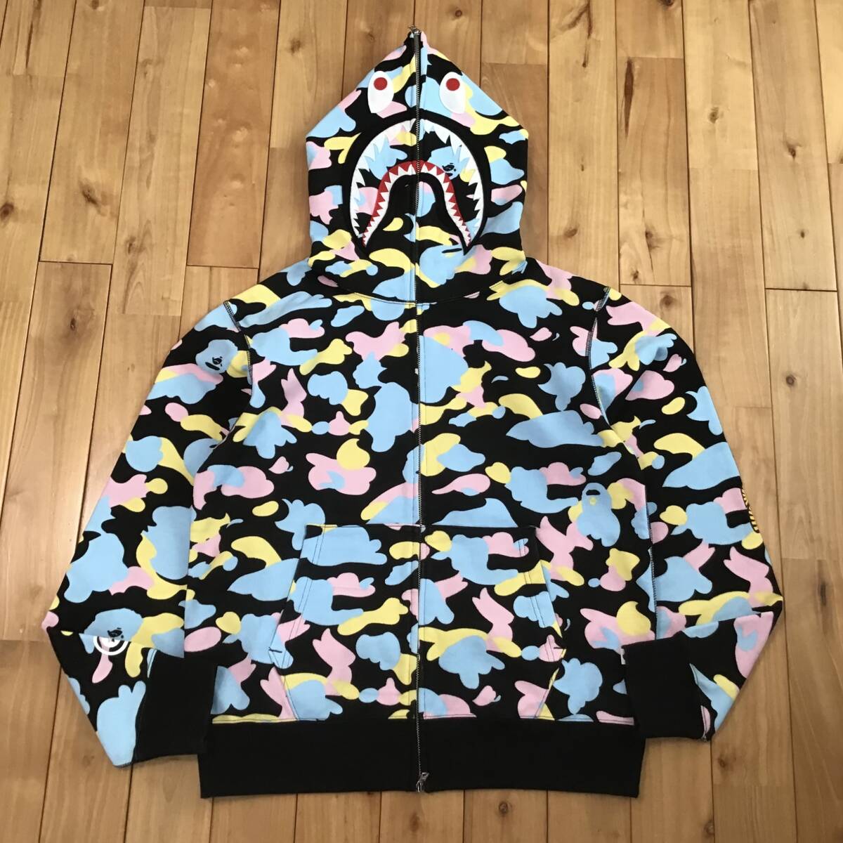 New multi camo シャーク パーカー Mサイズ cotton candy camo shark full zip hoodie エイプ ベイプ アベイシングエイプ マルチカモ ni7