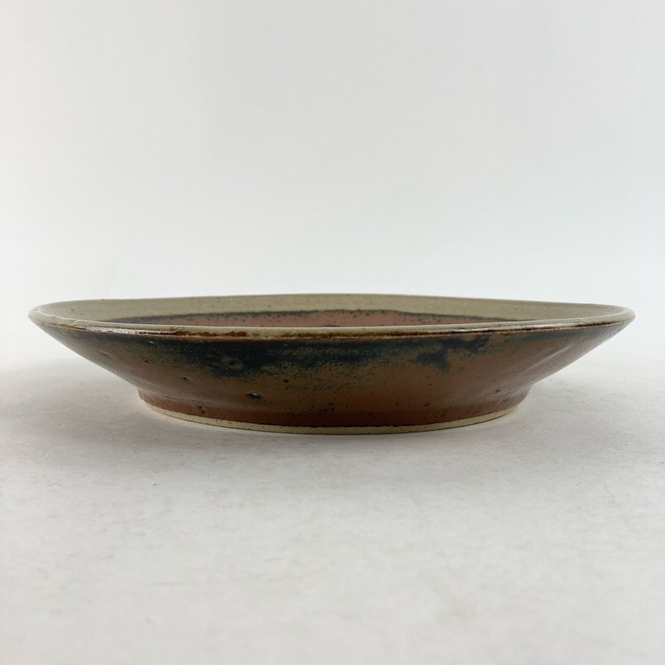 人間国宝 浜田庄司(濱田庄司) 柿釉抜飾皿 古美術品 骨董品 共箱 人間国宝 浜田庄司(濱田庄司) 柿釉抜飾皿 古美術品 骨董品 共箱