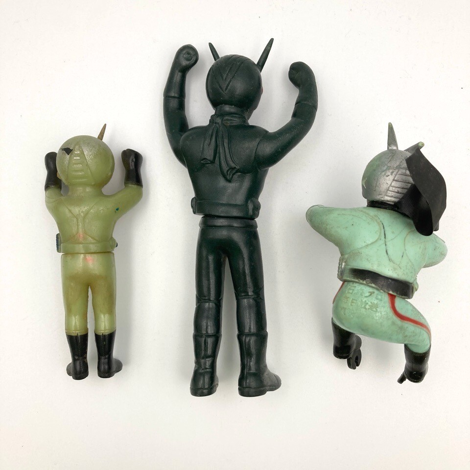 1062)ポピー 仮面ライダーアマゾン ミニソフビ/12.5cm Yahoo!オークション - 希少 ポピー 仮面ライダー エックス