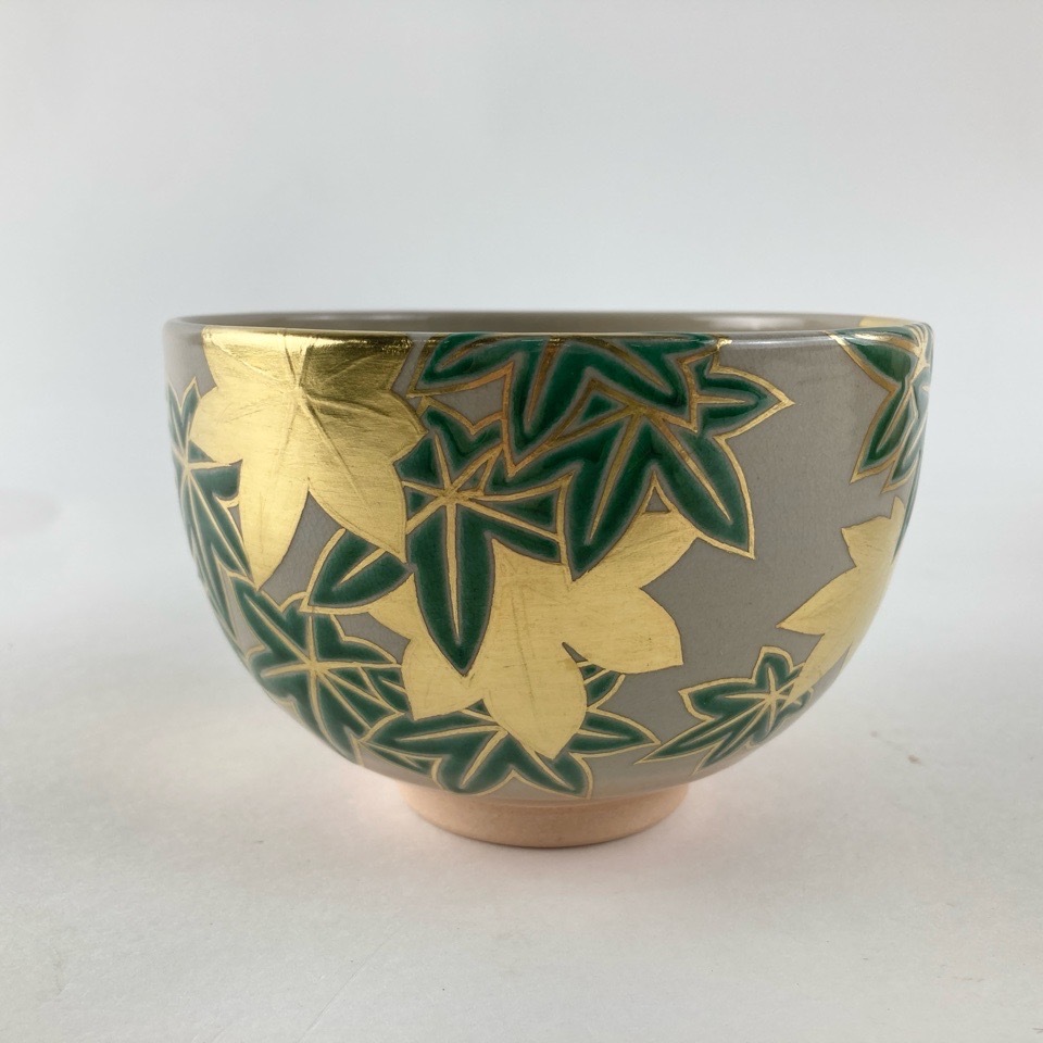 高橋道八 色絵青楓図 茶碗 紅葉 葉 茶道具 共箱 栞 在銘 茶道具 高橋道八 色絵青楓図 茶碗 紅葉 葉 茶道具 共箱 栞 在銘 茶道具