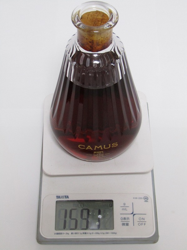 古酒 CAMUS カミュ カラフェ バカラボトル コニャック 現状品 古酒 CAMUS カミュ カラフェ バカラボトル コニャック 現状品