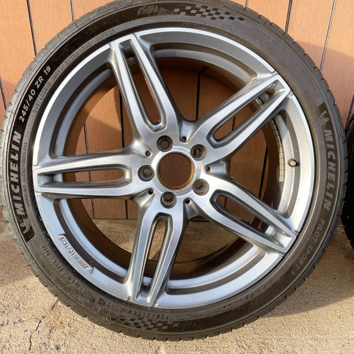 フロント用2本 P.C.D.112×5H 8J×19 ET43 245/40ZR19 メルセデス フロント用2本 P.C.D.112×5H 8J×19 ET43 245/40ZR19 メルセデス