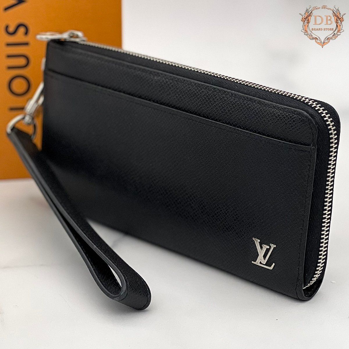 ルイヴィトン ジッピードラゴンヌ ブラック タイガ シルバーLv セカンドバッグ Louis Vuitton メンズ 財布 ポーチ 新品未使用級 鑑定済み