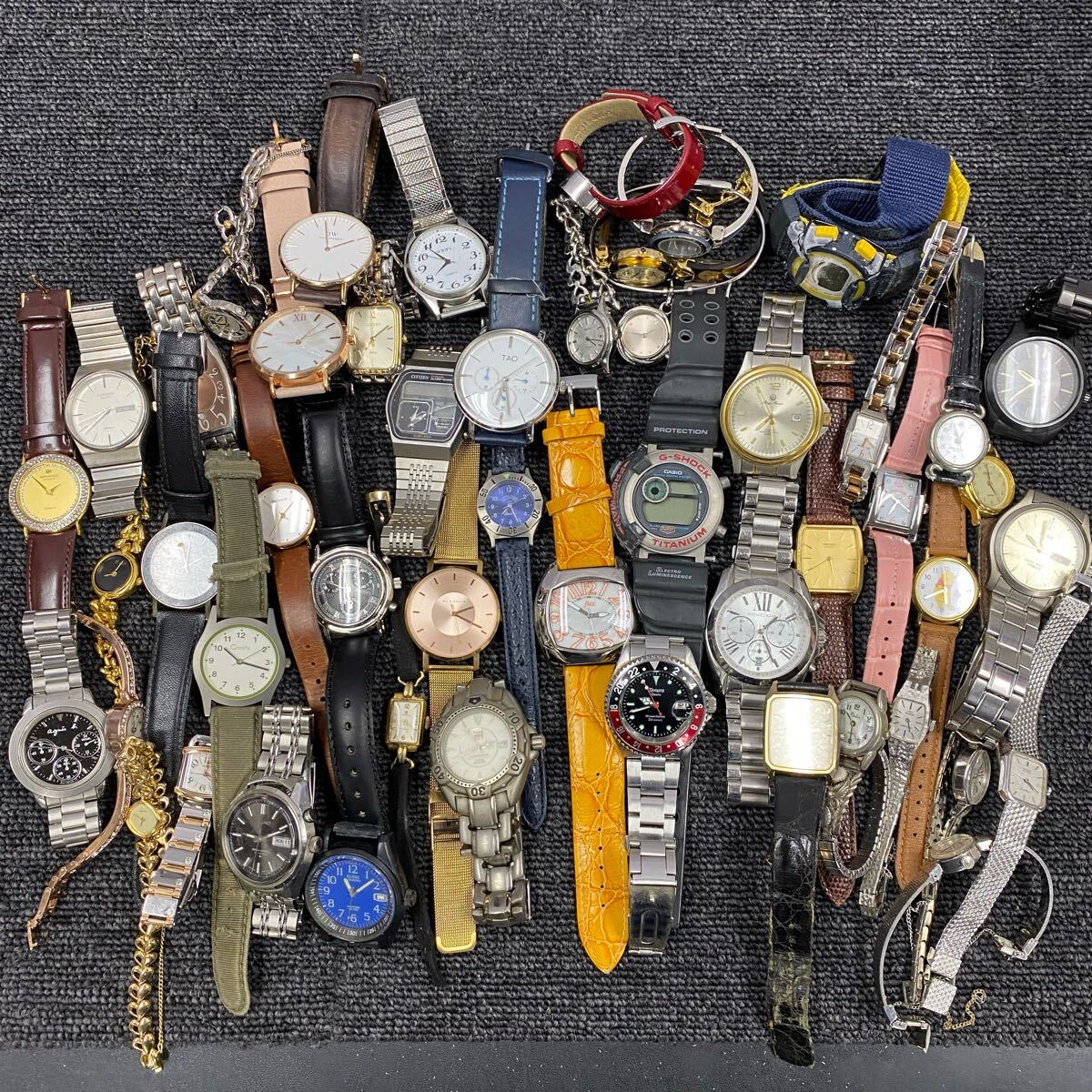 □【売り切り】腕時計50本まとめ売り!SEIKO CITIZEN カシオ DW □【売り切り】腕時計50本まとめ売り!SEIKO CITIZEN カシオ DW