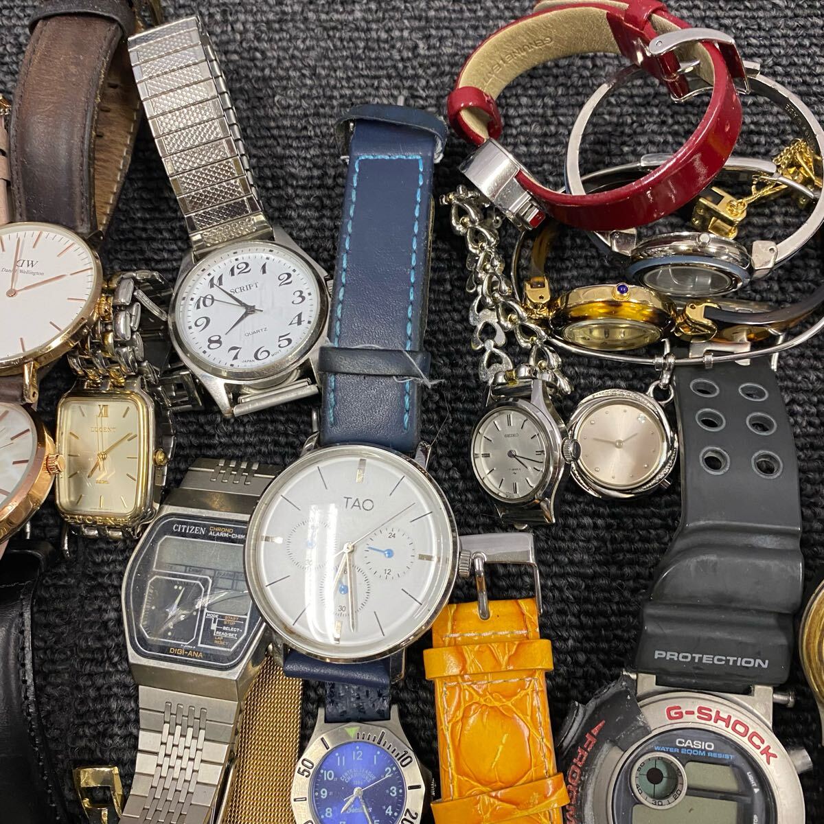 □【売り切り】腕時計50本まとめ売り!SEIKO CITIZEN カシオ DW □【売り切り】腕時計50本まとめ売り!SEIKO CITIZEN カシオ DW