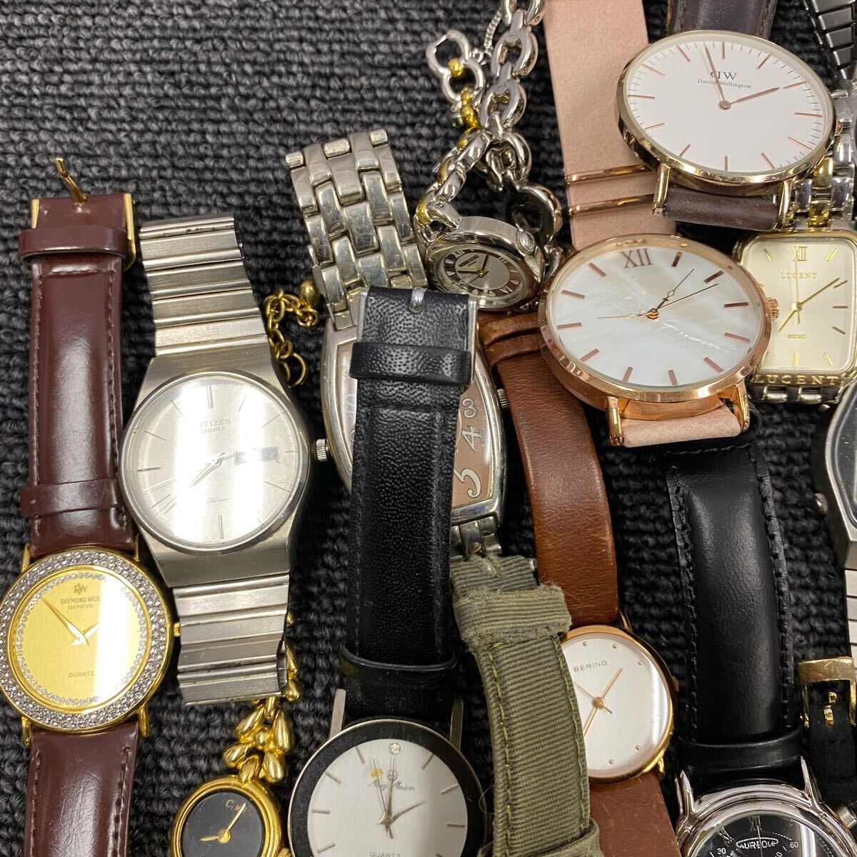 □【売り切り】腕時計50本まとめ売り!SEIKO CITIZEN カシオ DW □【売り切り】腕時計50本まとめ売り!SEIKO CITIZEN カシオ DW