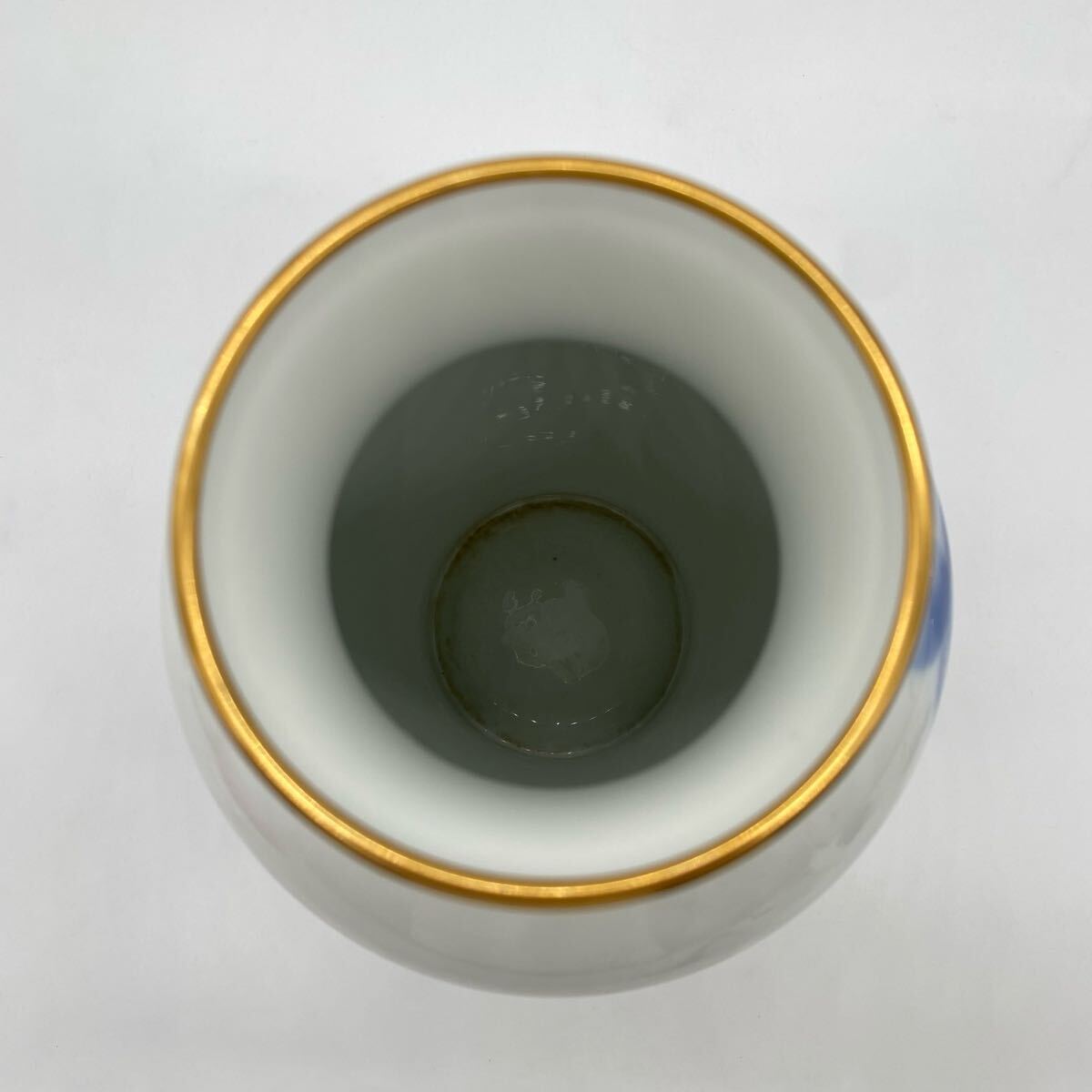 ◎【売り切り】OKURA/大倉陶園 ブルーローズ 花瓶 白陶器 花瓶 ◎【売り切り】OKURA/大倉陶園 ブルーローズ 花瓶 白陶器 花瓶