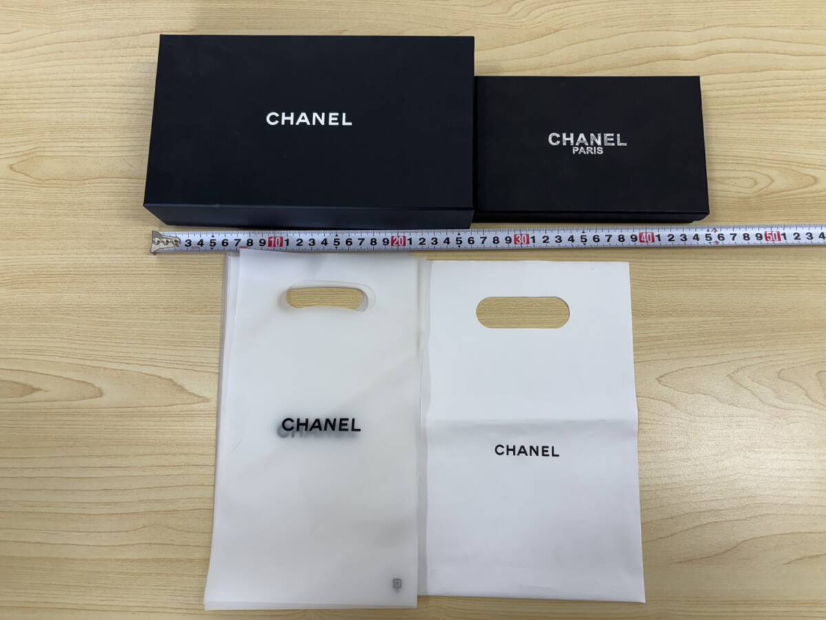 CHANEL シャネル ショッパー 大量 まとめ 紙袋 箱 Mサイズ S CHANEL シャネル ショッパー 大量 まとめ 紙袋 箱 Mサイズ S