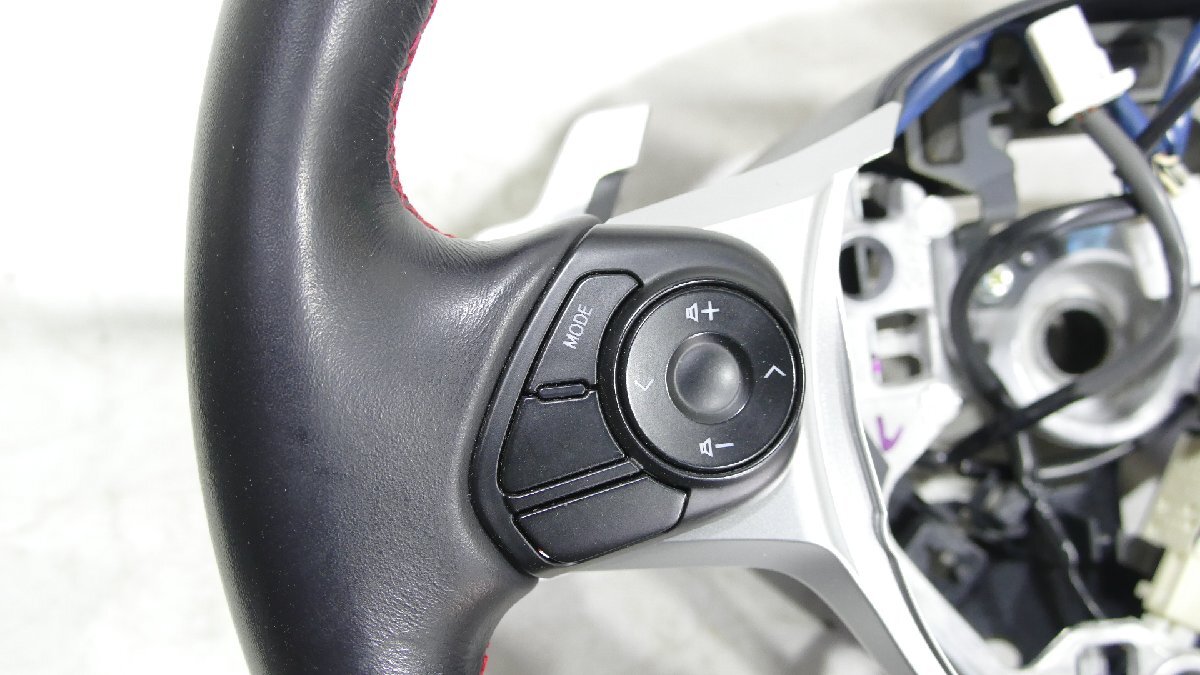S3061IS スバル BRZ ZC6 純正 レザー ステアリング ホイール S3061IS スバル BRZ ZC6 純正 レザー ステアリング ホイール
