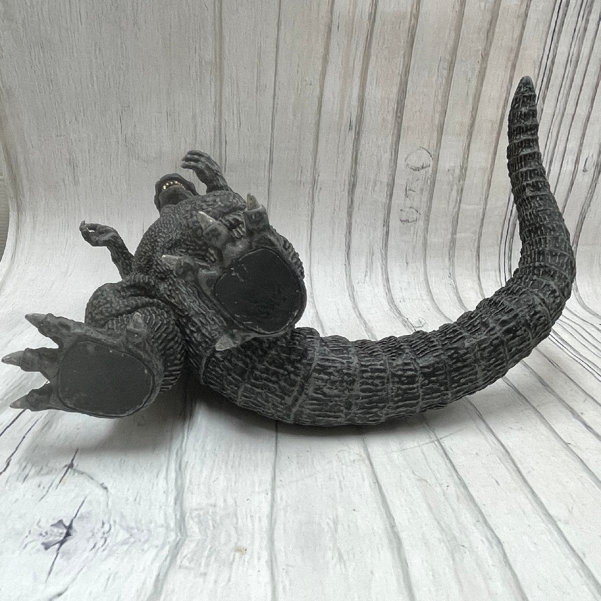 m002 A1(100) ビリケン商会 東宝 1993年 ゴジラ GODZILLA 当時物 m002 A1(100) ビリケン商会 東宝 1993年 ゴジラ GODZILLA 当時物