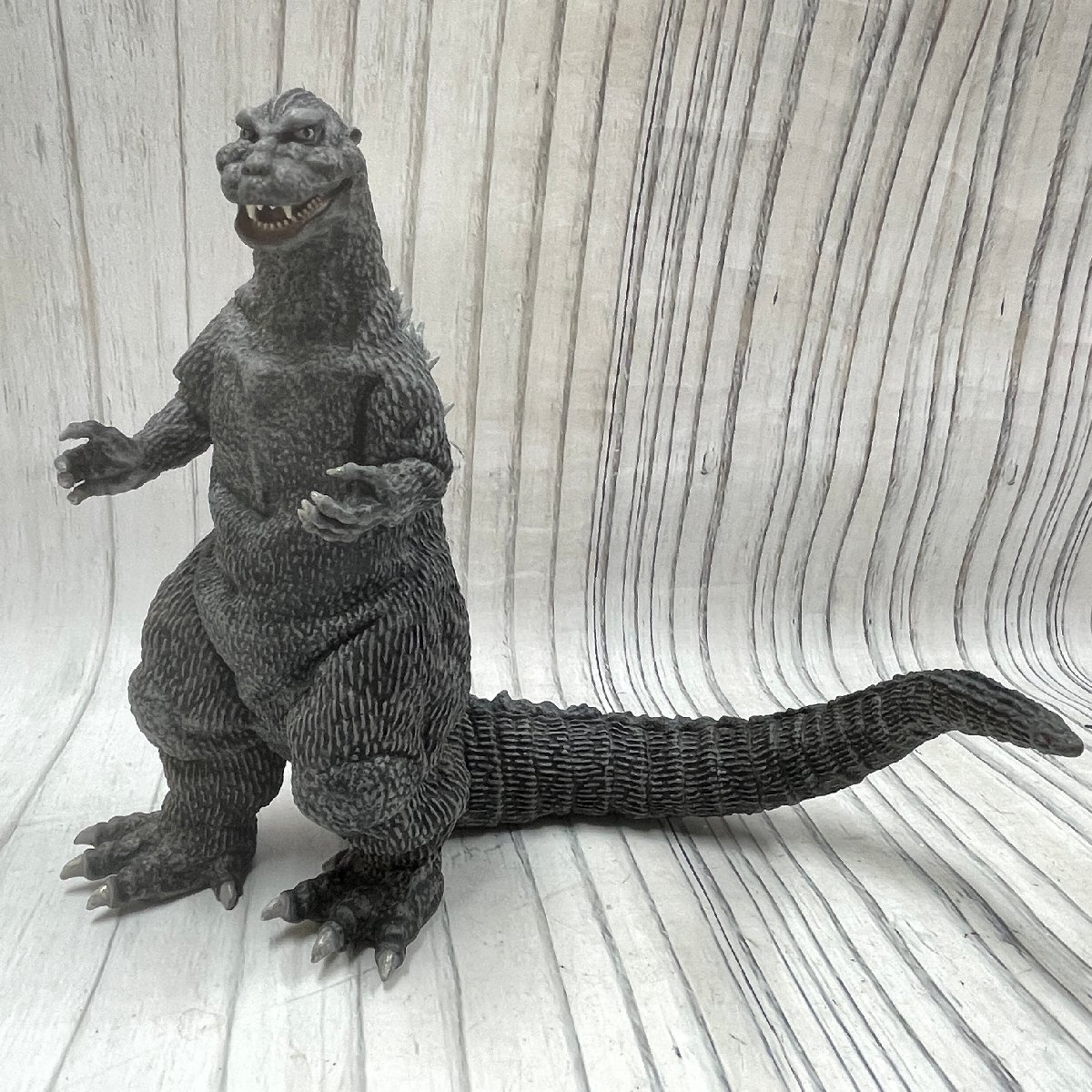 m002 A1(100) ビリケン商会 東宝 1993年 ゴジラ GODZILLA 当時物 m002 A1(100) ビリケン商会 東宝 1993年 ゴジラ GODZILLA 当時物
