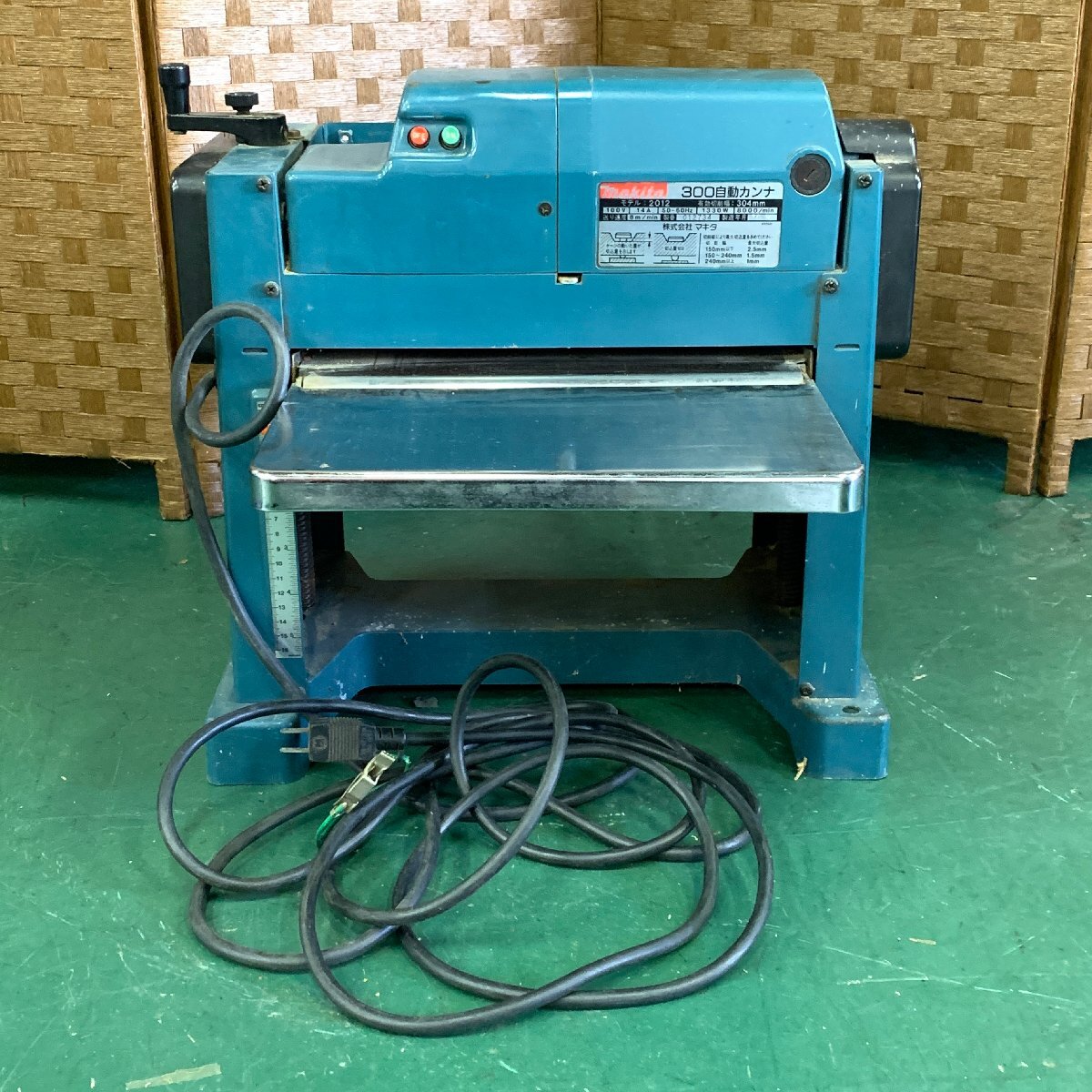 s001 通電可 makita マキタ 300mm自動カンナ モデル2012 木工 s001 通電可 makita マキタ 300mm自動カンナ モデル2012 木工
