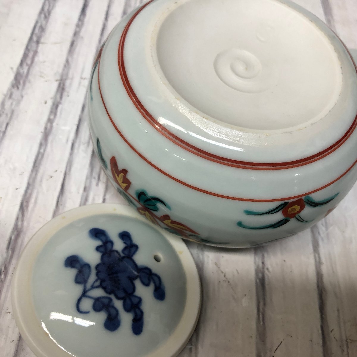 m001 I(80) 香一銘 京焼 急須 湯呑5客×2種 金彩 赤絵 色絵 染付 m001 I(80) 香一銘 京焼 急須 湯呑5客×2種 金彩 赤絵 色絵 染付