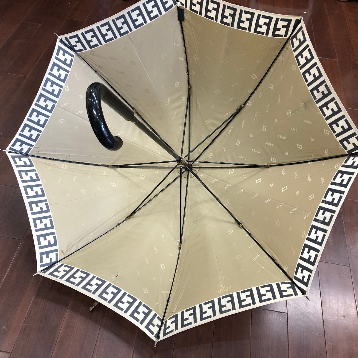 m001 KASA(120) FENDI フェンディ 傘 雨具 ズッカ ネイビー 金茶 m001 KASA(120) FENDI フェンディ 傘 雨具 ズッカ ネイビー 金茶