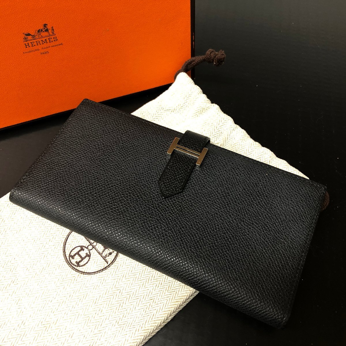 m001 B(60) エルメス ベアン クラシック シルバー金具 レザー 二 m001 B(60) エルメス ベアン クラシック シルバー金具 レザー 二