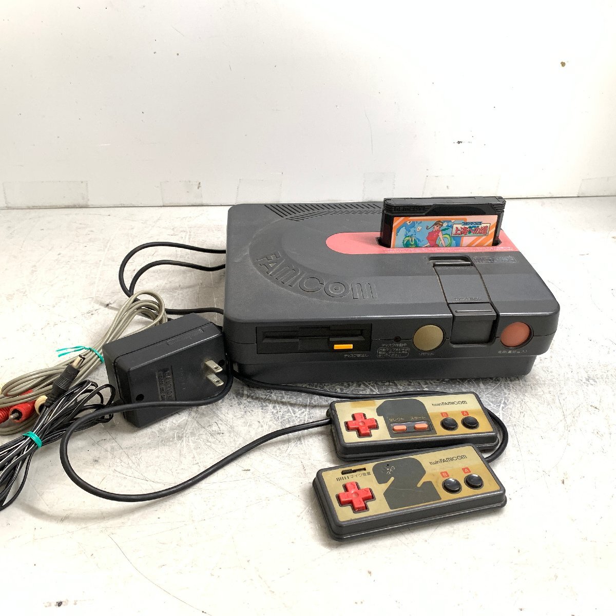 f001 E SHARP シャープ TWIN FAMICOM AN-500B ツインファミコン f001 E SHARP シャープ TWIN FAMICOM AN-500B ツインファミコン