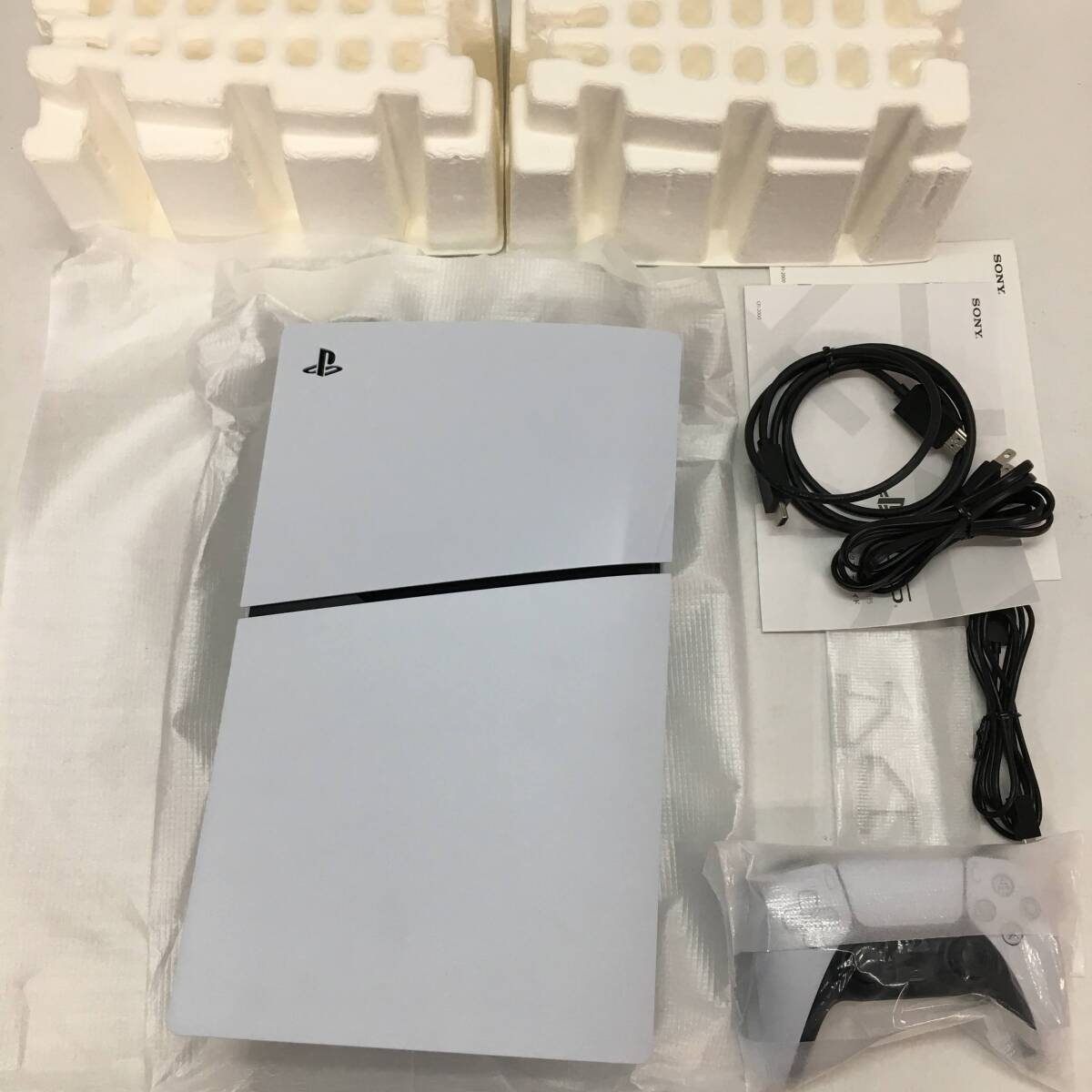 05w00050☆1円~PS5 CFI-2000A01 Slim 通常版本体 ディスク 05w00050☆1円~PS5 CFI-2000A01 Slim 通常版本体 ディスク
