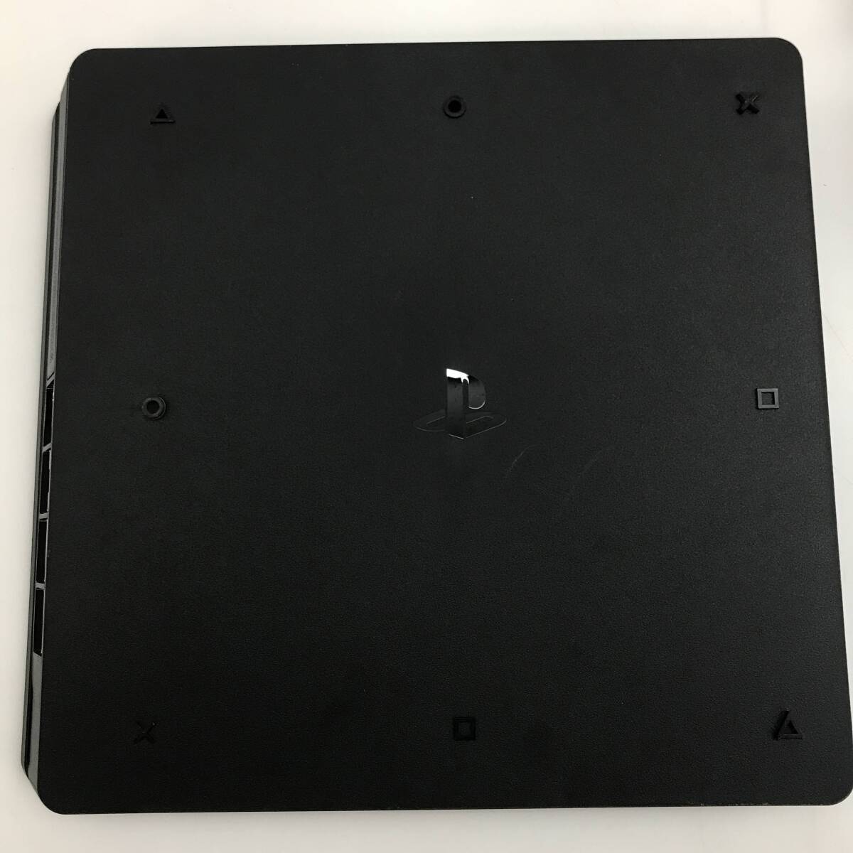 05w00079☆1円~PS4 プレイステーション4 本体 1TB ジェット 05w00079☆1円~PS4 プレイステーション4 本体 1TB ジェット