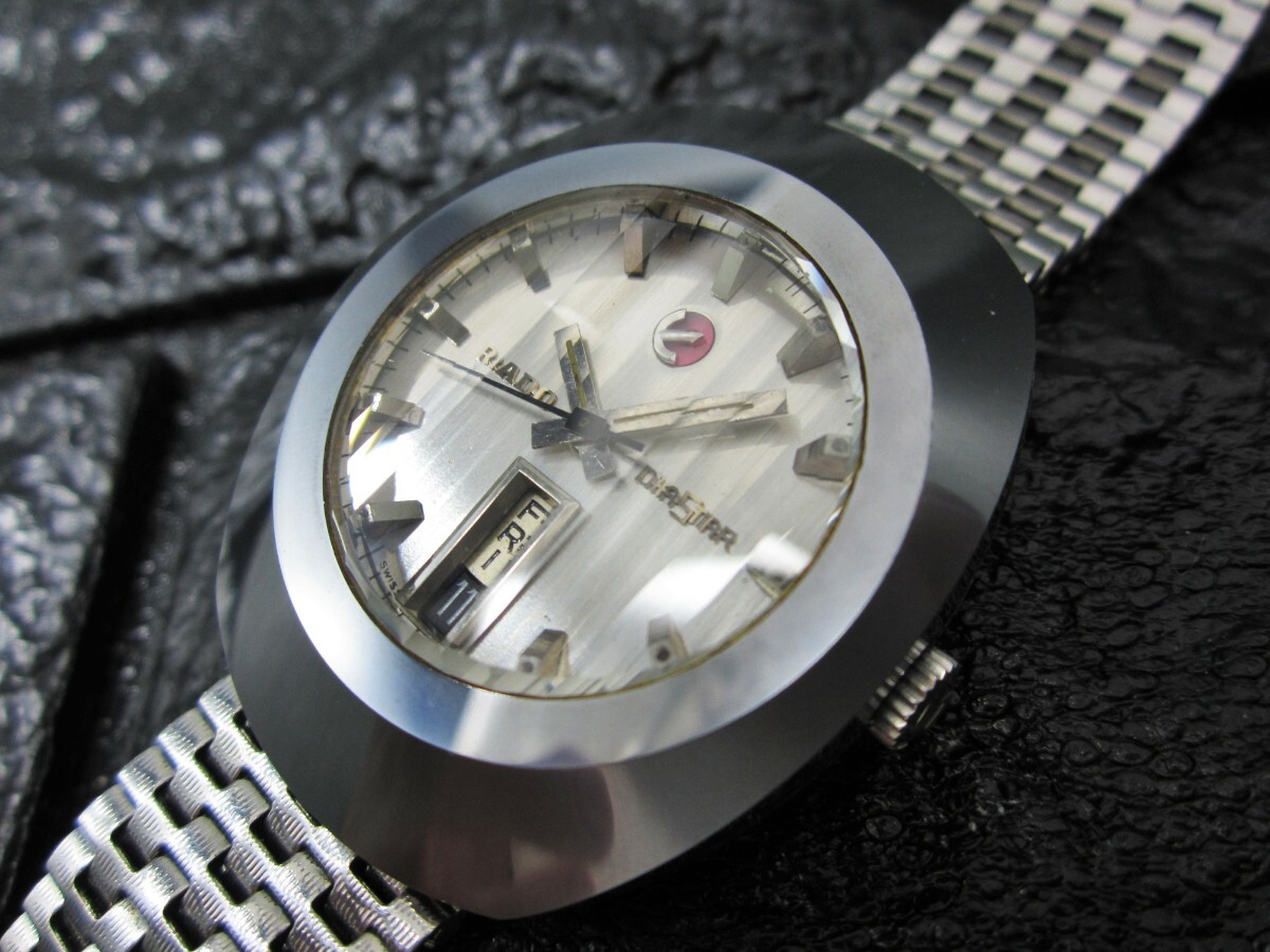 大切な 極美品 ラドー シルバー文字盤 カットガラス ダイヤスター RADO ラドー