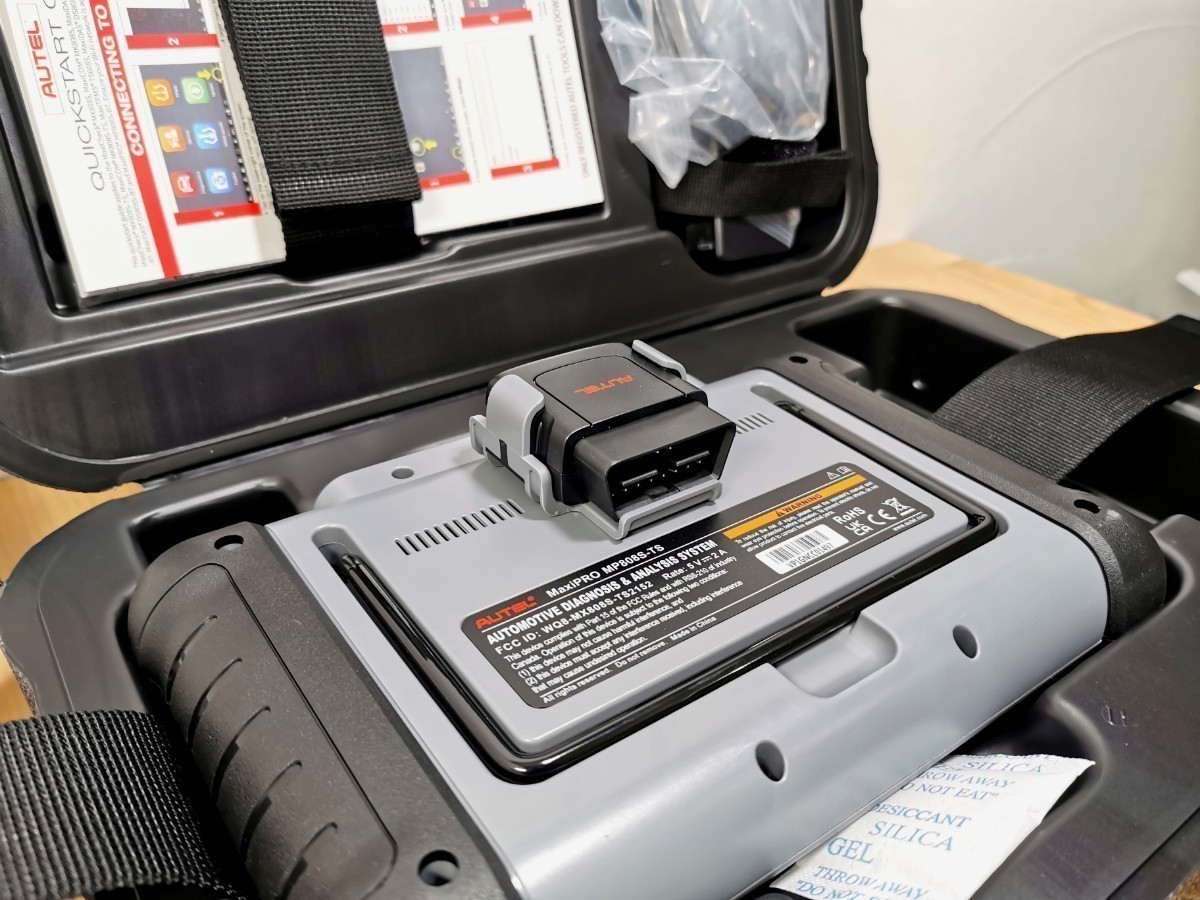 新品・即納】Autel MaxiPRO MP808S-TS OBD2診断機 ベンツ・BMW 新品・即納】Autel MaxiPRO MP808S-TS OBD2診断機 ベンツ・BMW
