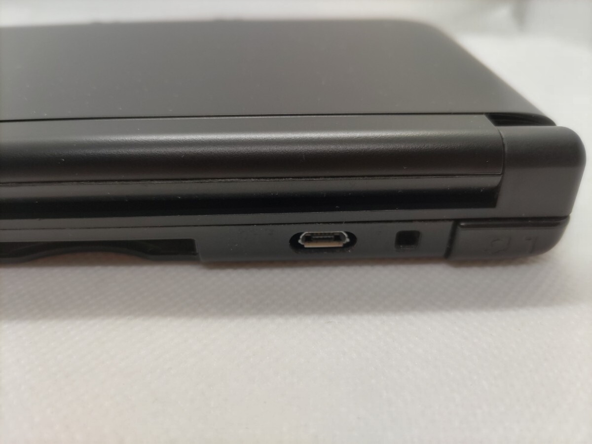 美品 ゲーム実況 3DSLL 『キャプチャー機能付き』ブラック 偽 美品 ゲーム実況 3DSLL 『キャプチャー機能付き』ブラック 偽