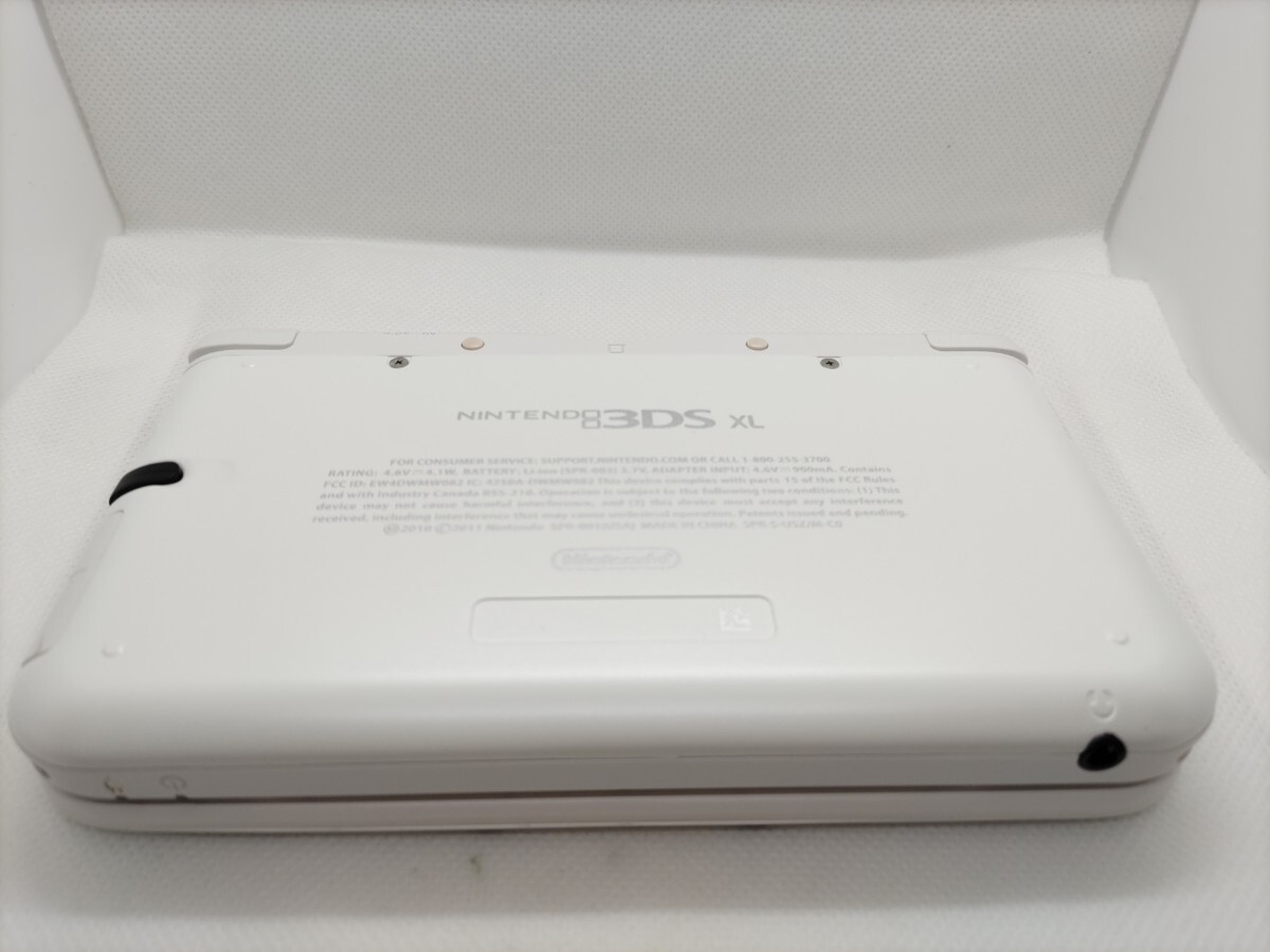 美品 ゲーム実況 3DSLL 『キャプチャー機能付き』ホワイト 偽 美品 ゲーム実況 3DSLL 『キャプチャー機能付き』ホワイト 偽
