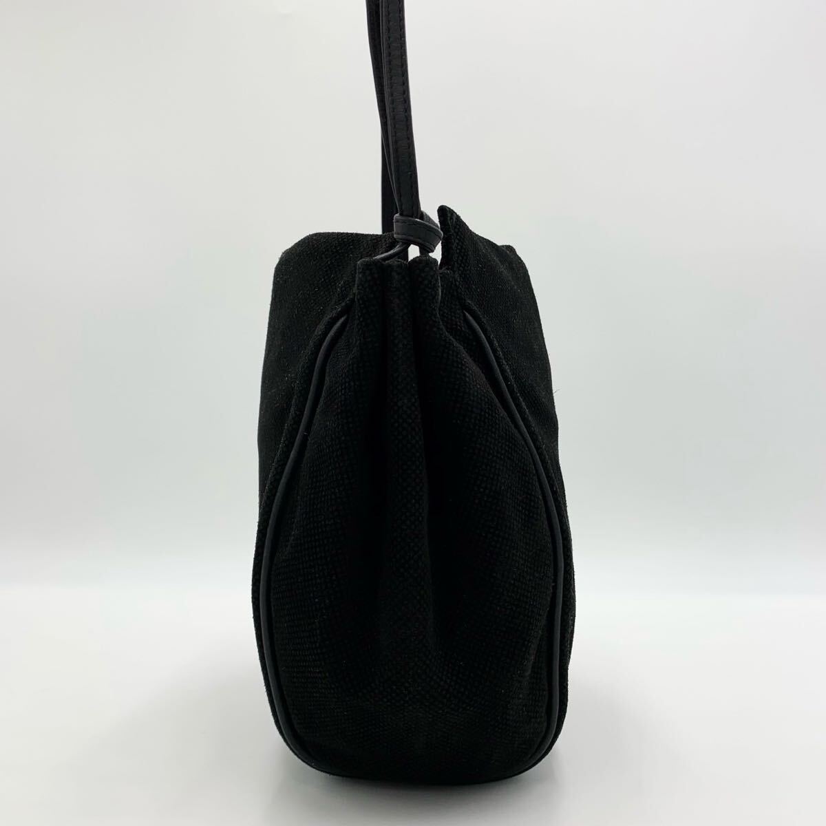 BOTTEGA VENETA ボッテガ ヴェネタ ポシェット ショルダーバッグ BOTTEGA VENETA ボッテガ ヴェネタ ポシェット ショルダーバッグ