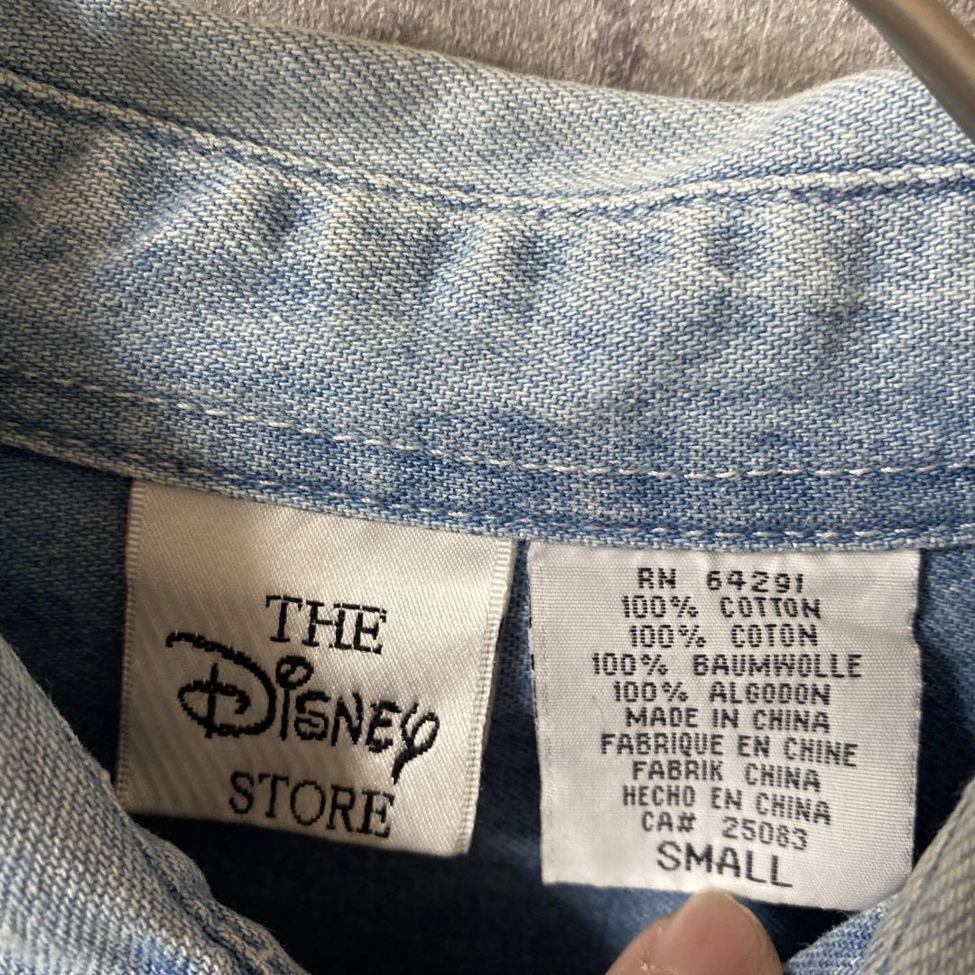 Disneyデニムシャツ　長(zhǎng)袖　背面刺繍　キャラ　大きめSメンズ　ヴィンテージ