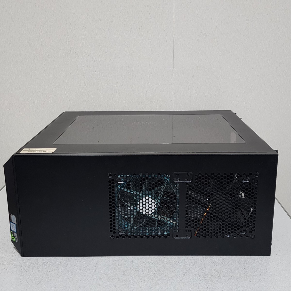 THIRDWAVE GALLERIA ミドルタワー型PCケース(ATX) Windowsサイド THIRDWAVE GALLERIA ミドルタワー型PCケース(ATX) Windowsサイド