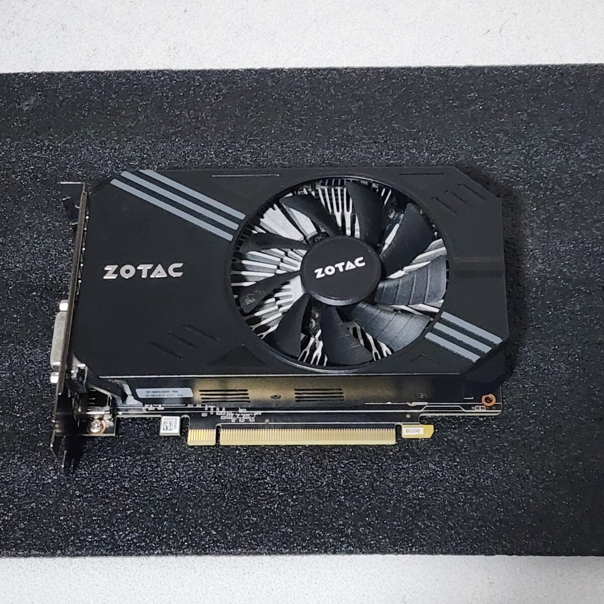 ZOTAC GEFORCE GTX1060 6GB 192BIT GDDR5 動作確認済み PCパーツ ZOTAC GEFORCE GTX1060 6GB 192BIT GDDR5 動作確認済み PCパーツ
