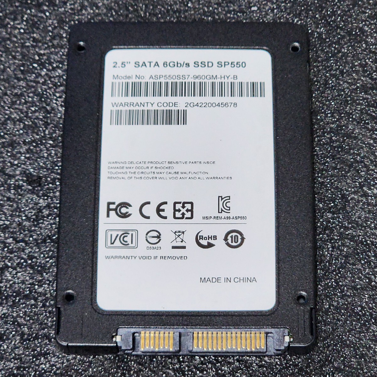 ADATA SP550(ASP550SS7-960GM-HY-B) 960GB SATA SSD 正常品 2.5インチ内蔵SSD フォーマット済 PCパーツ 動作確認済 1000GB 1TB ADATA SP550(ASP550SS7-960GM-HY-B) 960GB SATA SSD 正常品 2.5インチ内蔵SSD フォーマット済 PCパーツ 動作確認済 1000GB 1TB