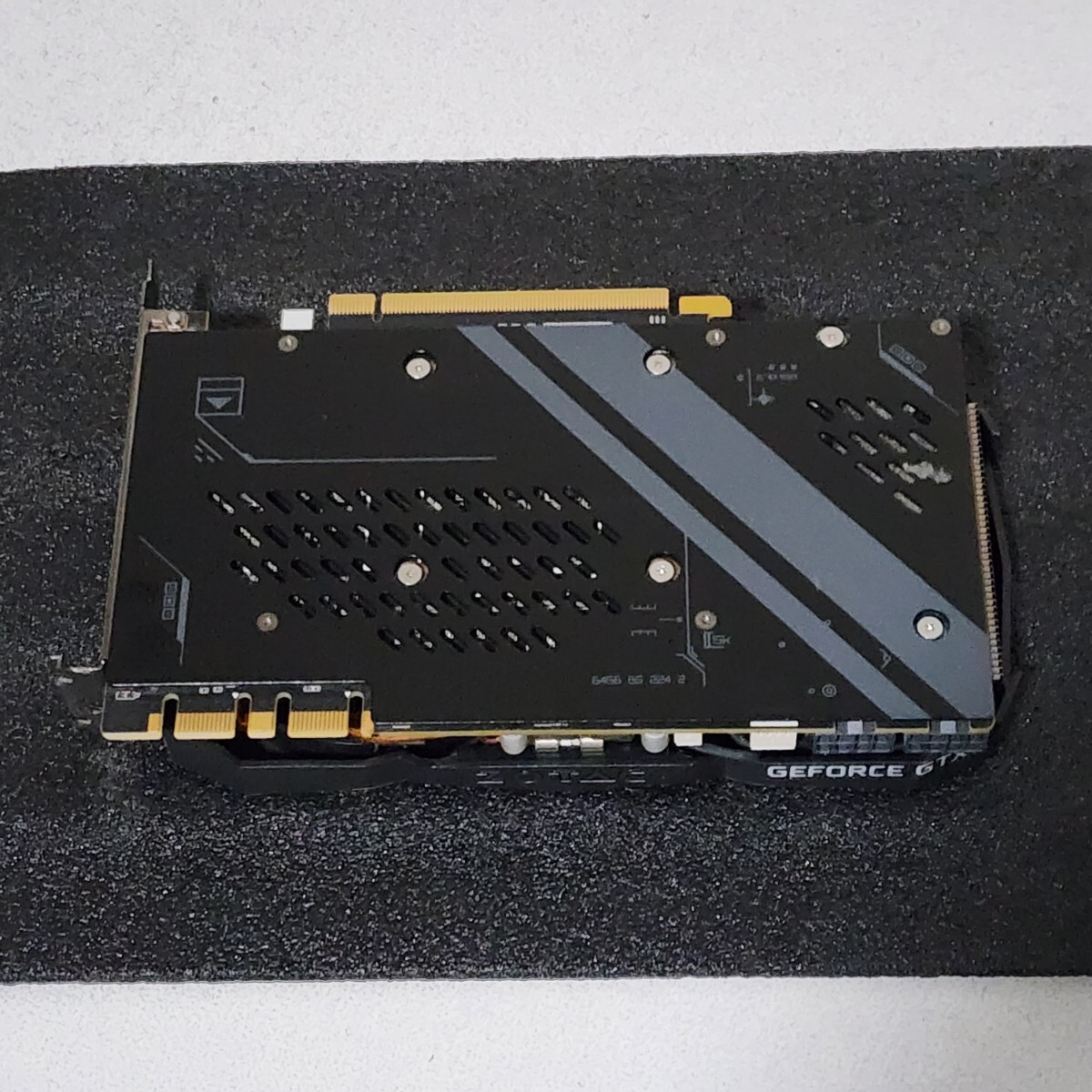 ZOTAC GEFORCE GTX1080Ti 11GB 352BIT GDDR5X 動作確認済み PC ZOTAC GEFORCE GTX1080Ti 11GB 352BIT GDDR5X 動作確認済み PC