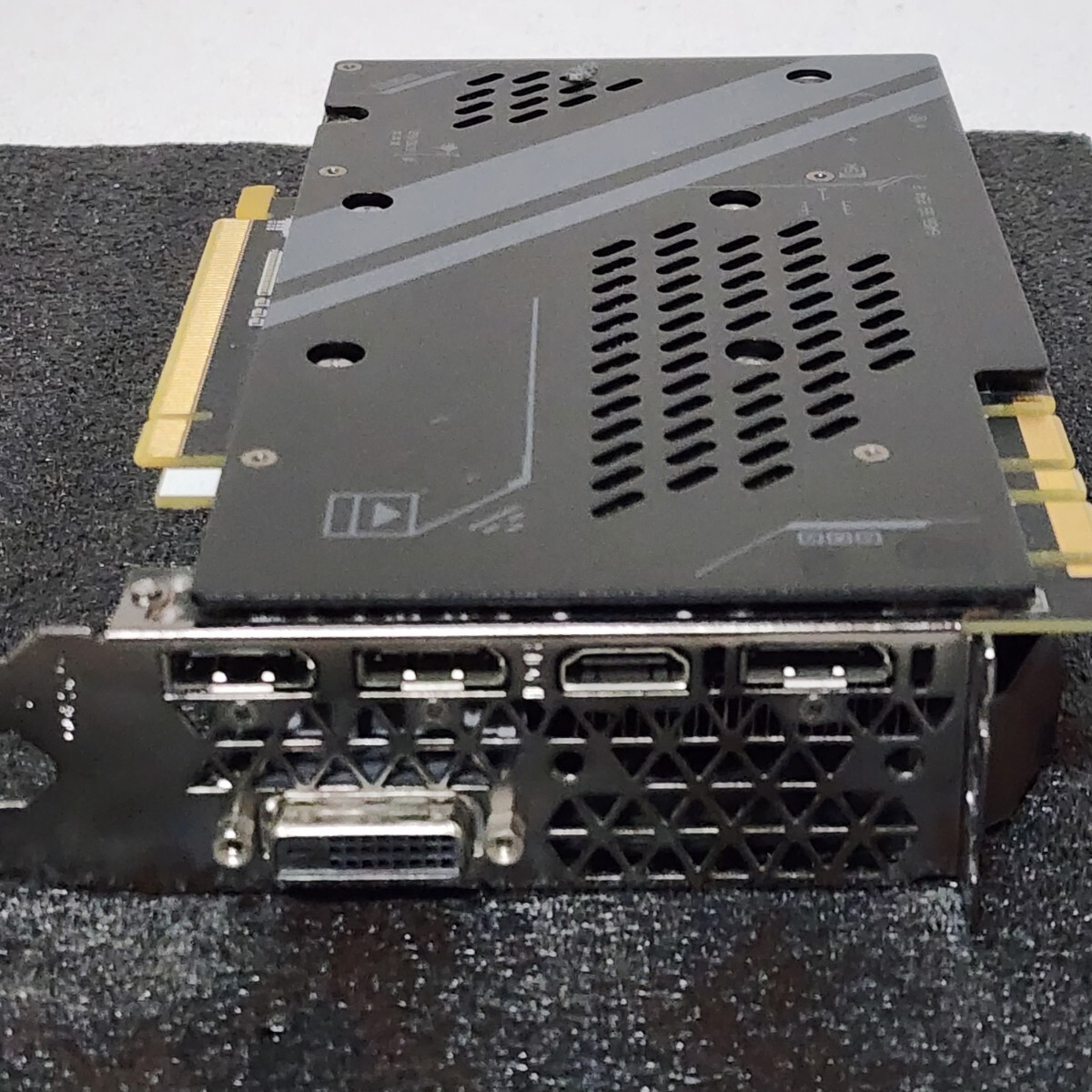 ZOTAC GEFORCE GTX1080Ti 11GB 352BIT GDDR5X 動作確認済み PC ZOTAC GEFORCE GTX1080Ti 11GB 352BIT GDDR5X 動作確認済み PC