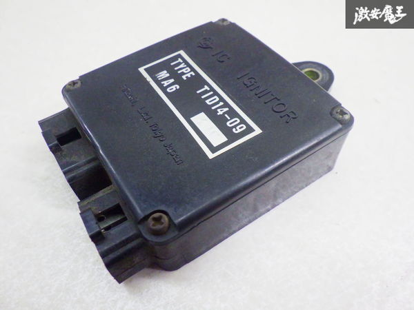 希少! 実動外し!】ホンダ純正 PC04 CBX550F イグナイター 点火 希少! 実動外し!】ホンダ純正 PC04 CBX550F イグナイター 点火