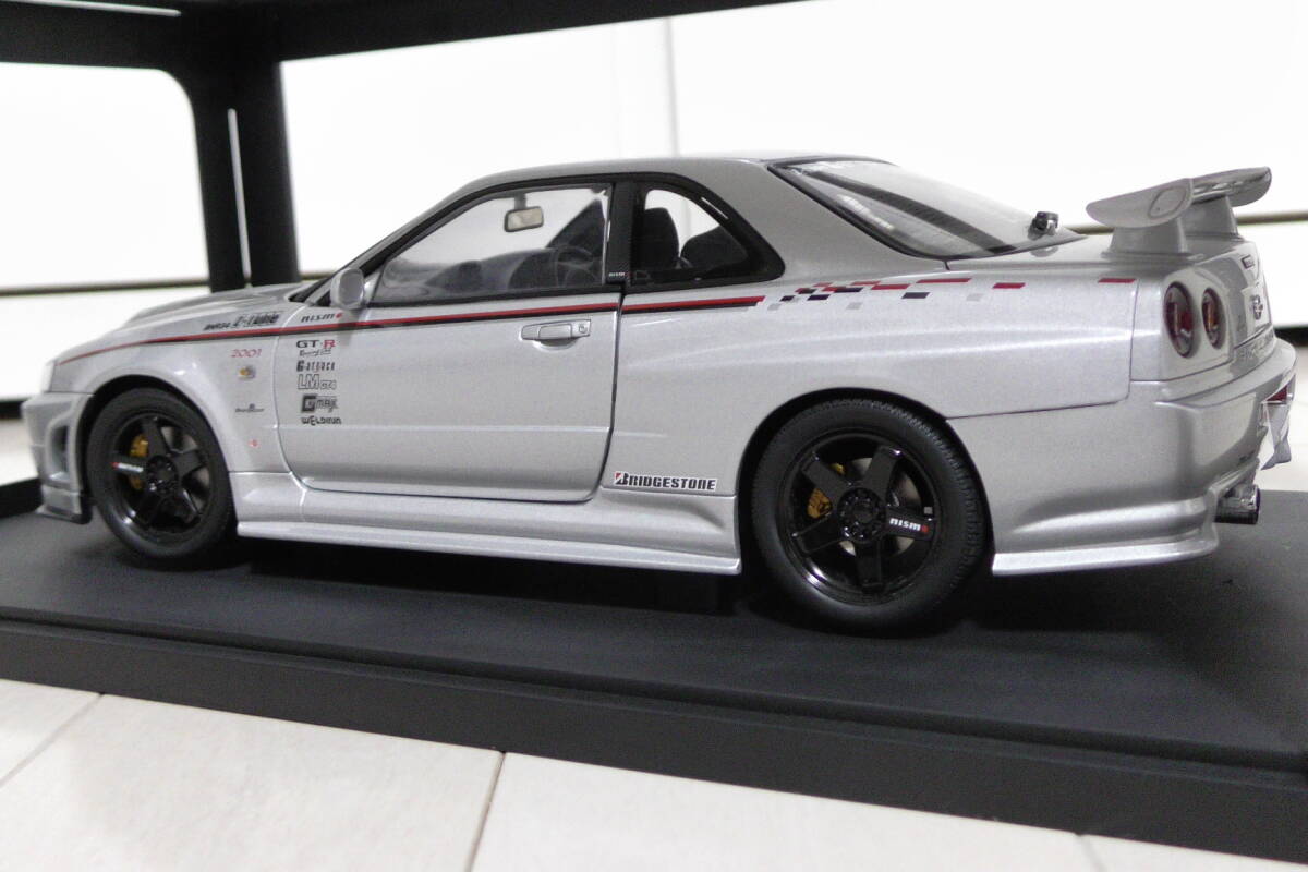 未使用品 送料無(wú)料 1/18 オートアート 日産 スカイライン R34 GT-R ニスモ Z-TUNE シルバー AUTO art ニッサン NISMO 