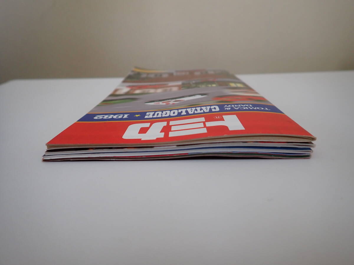 W3Dφ　トミカ CATALOGUE　1982年.1983年.1984年　まとめて4冊セット　トミカファンクラブ　T.F.C.　TOMIKA