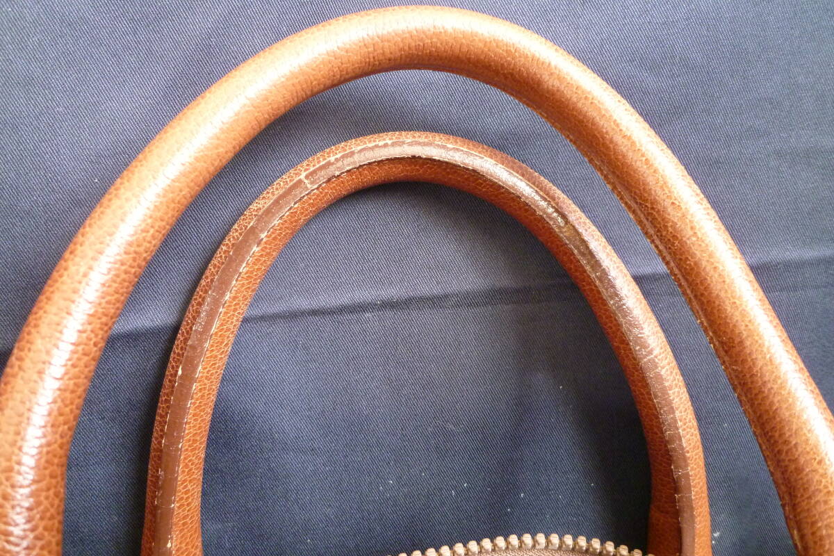 美品 シャルル ジョルダン ボストンバッグ トラベルバッグ タッセルプリント キャンバス×レザー CHARLES JOURDAN_画像8