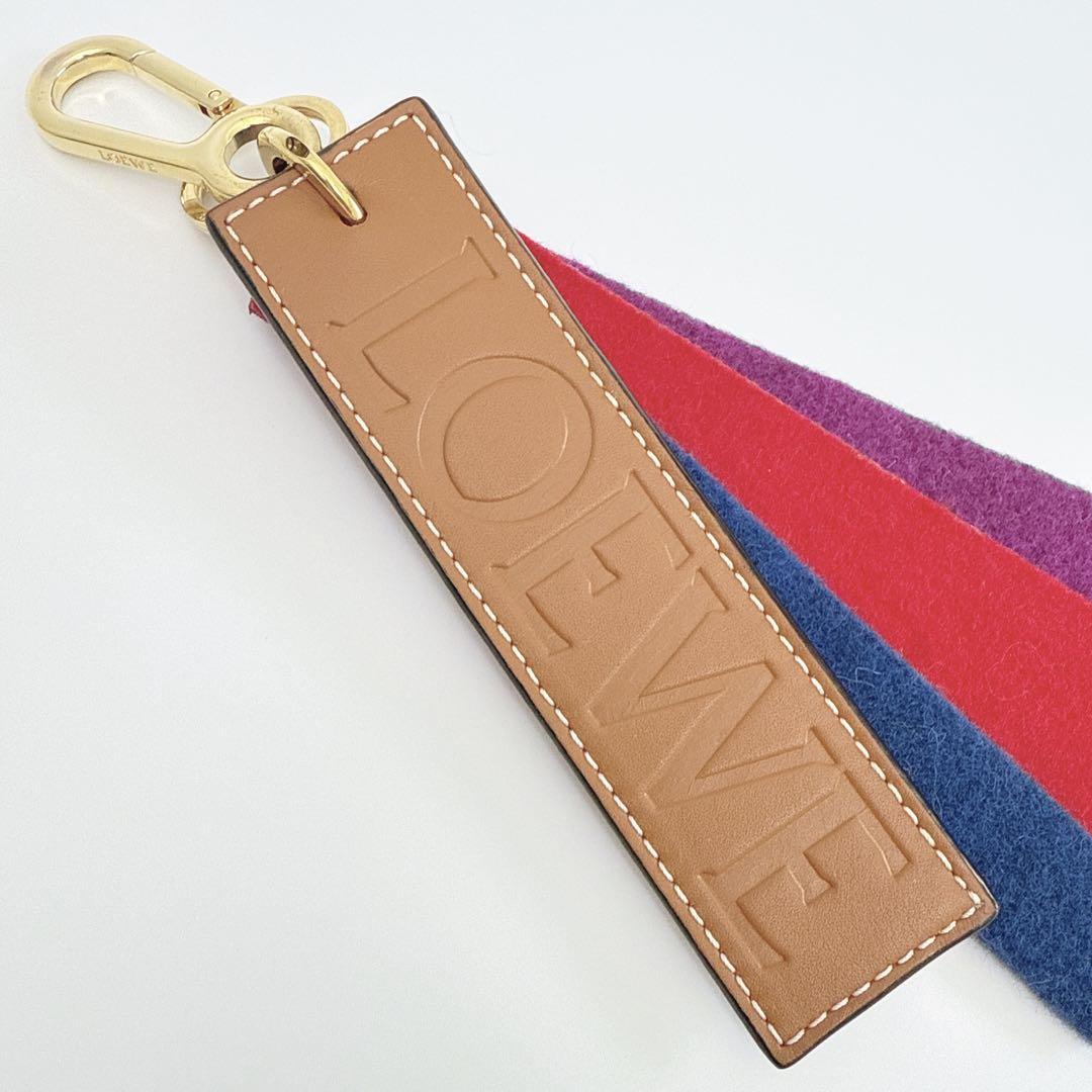 LOEWE ロエベ キーリング キーホルダー キーリング バッグ LOEWE ロエベ キーリング キーホルダー キーリング バッグ